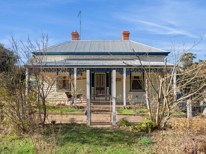 4 Roberts Road, Welshmans Reef