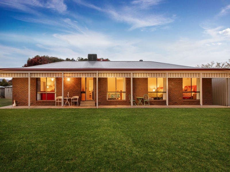 474 Osbornes Flat Road