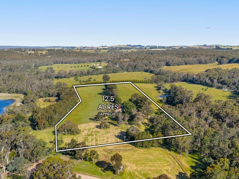 155 Creswick-Dean Road, Dean