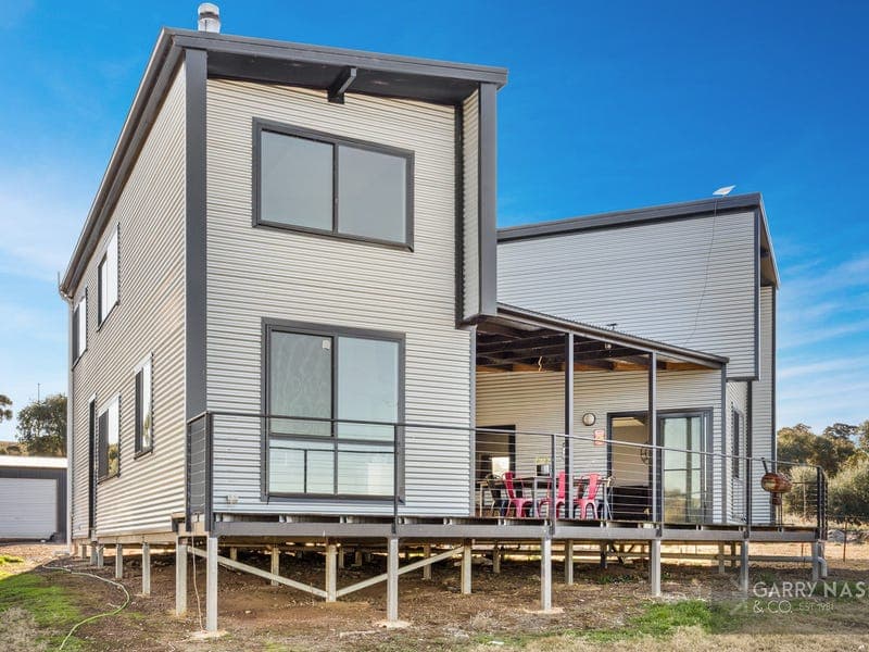 79 Kirby Street, Thoona