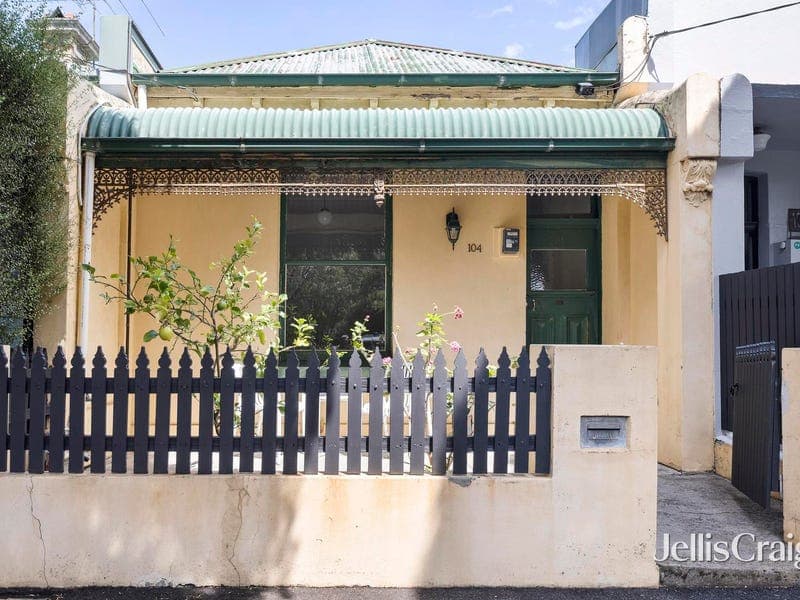 104 Clauscen Street, Fitzroy North