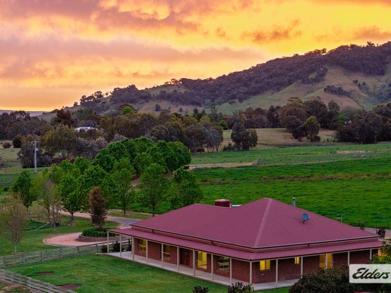 26 Jillamatong Drive, Staghorn Flat