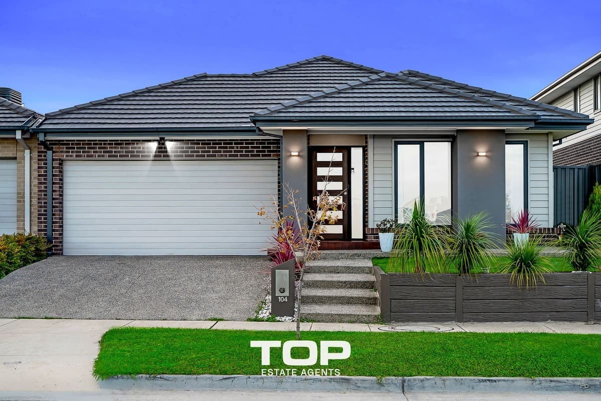 104 HARTLEIGH STREET