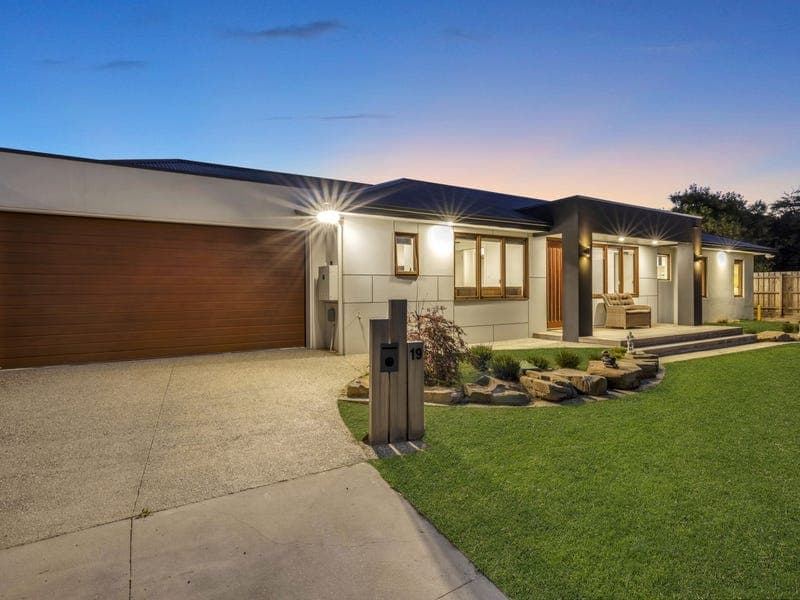 19 Herman Street, Rosebud