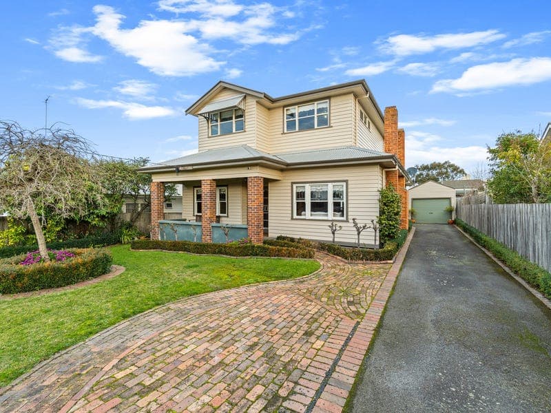 43 Moore Street, Traralgon