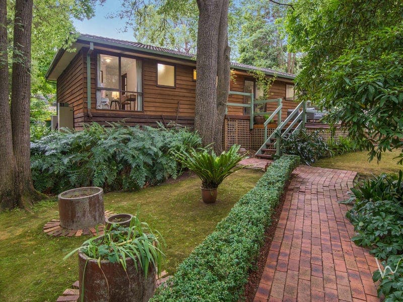 7 Hillside Grove, Upwey