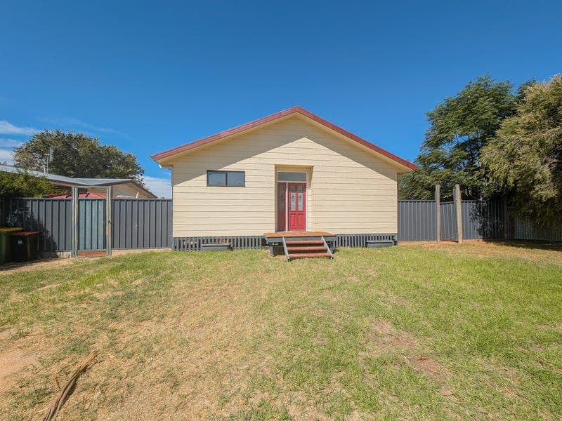 24 Smith Street, Woorinen South