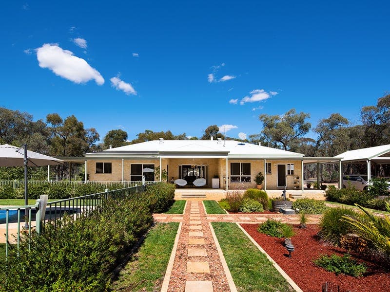 149 Mudge Road