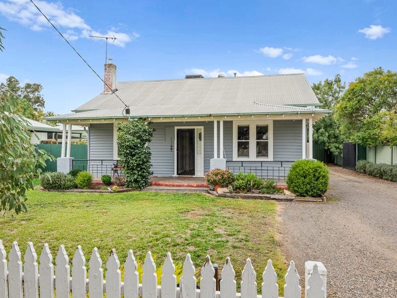 11 Byrne Street, Benalla