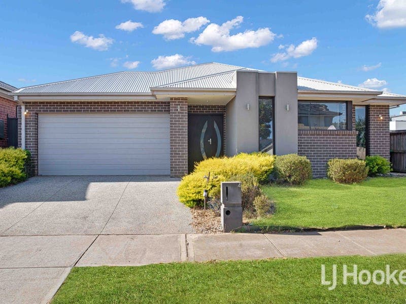 4 Longford Crescent
