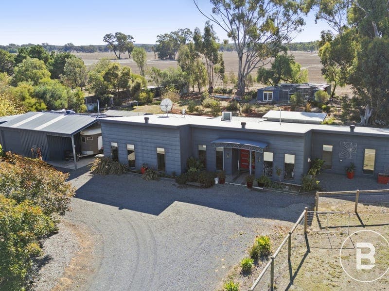 13 Middle Bridge Road, Betley