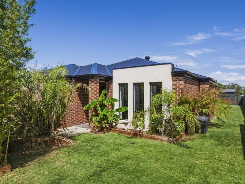 4 Pitt Place, Strathfieldsaye