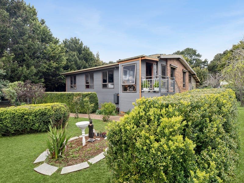 24 Coomoora School Road