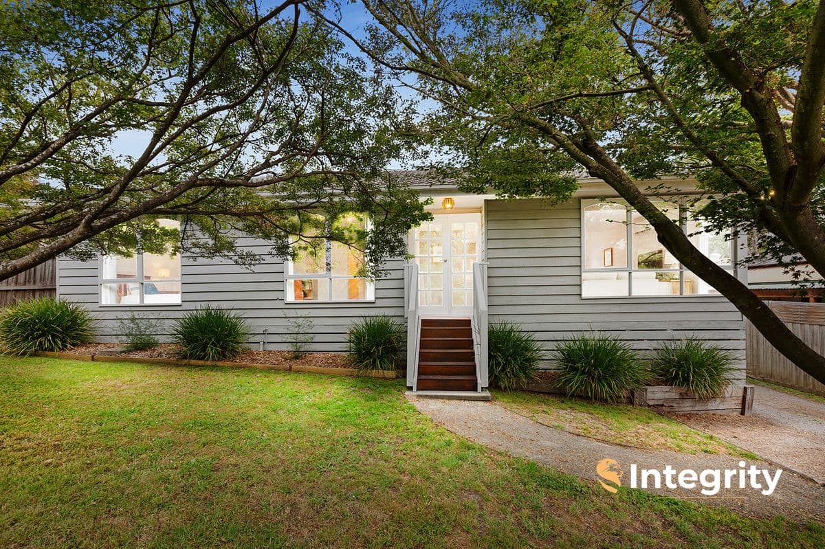12 Badger Weir Road