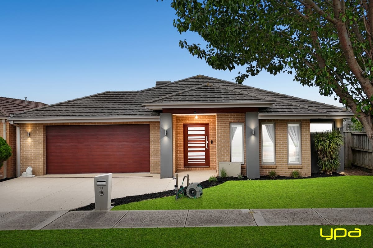 11 Watford Avenue