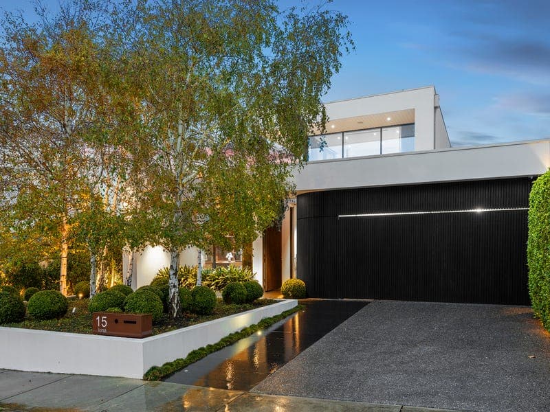 15 Iona Street, Black Rock