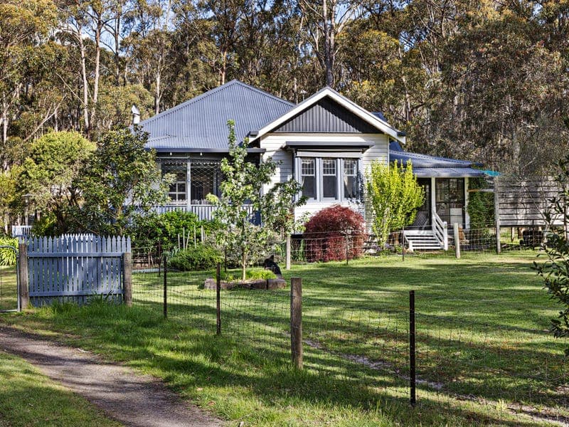 174 Grevillea Drive, Enfield