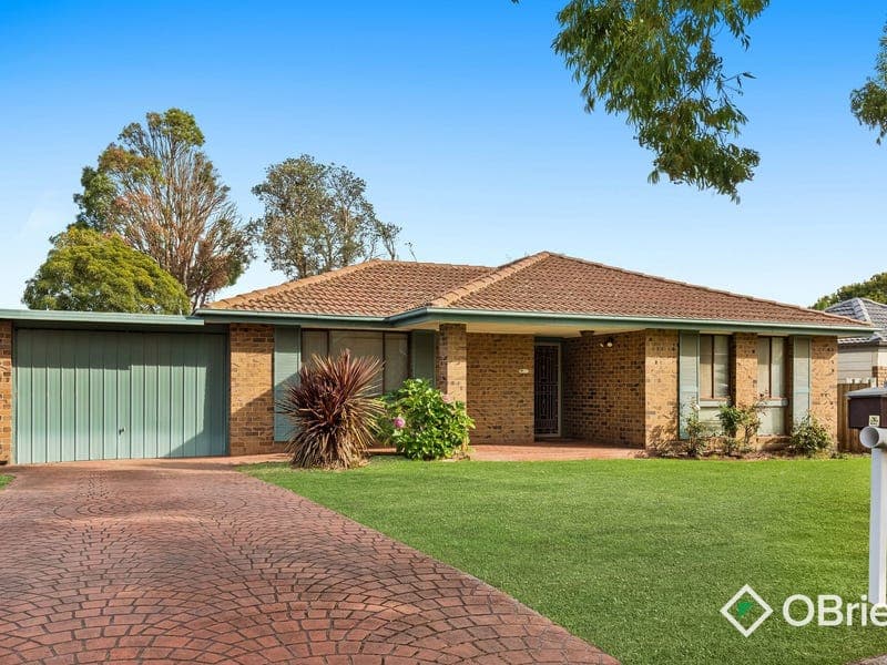 11 Netherplace Drive