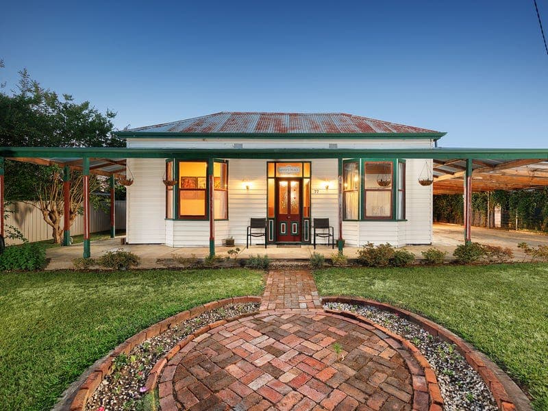 77 Kiewa East Road, Tangambalanga
