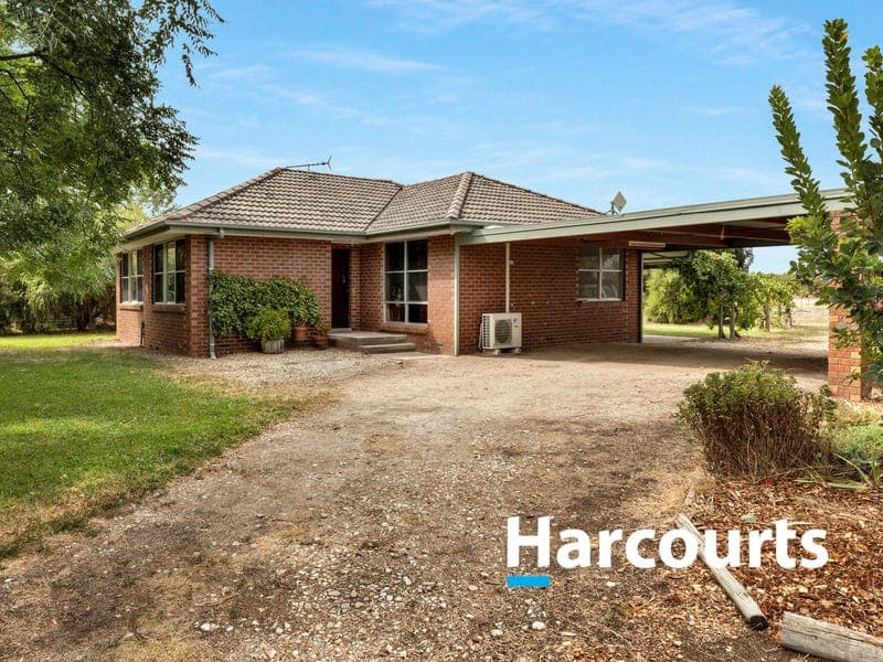 208 Londrigan-Tarrawingee Road, Londrigan