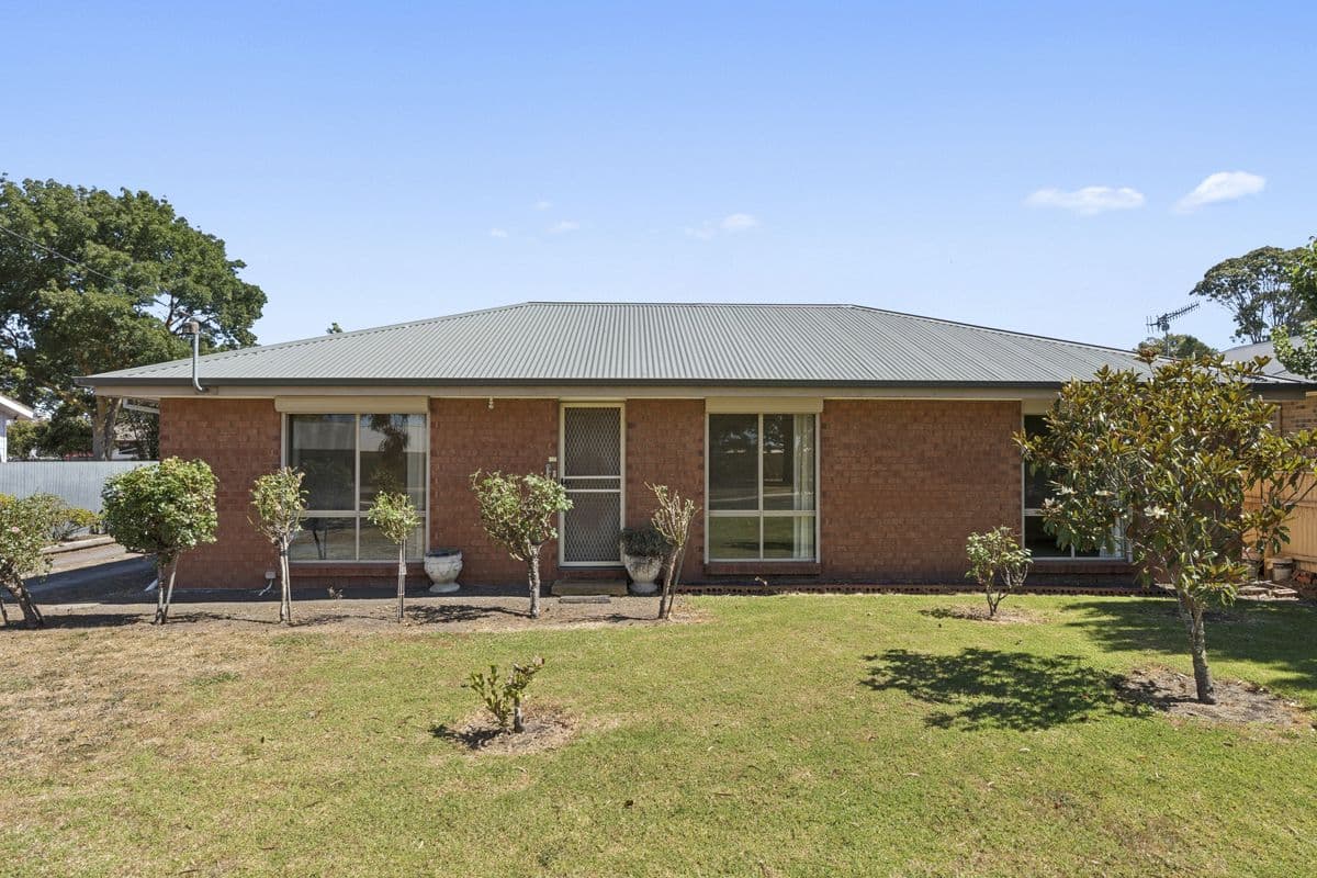 23 Mitchell Street