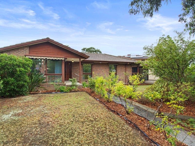 24 Wallace Road, Wantirna South
