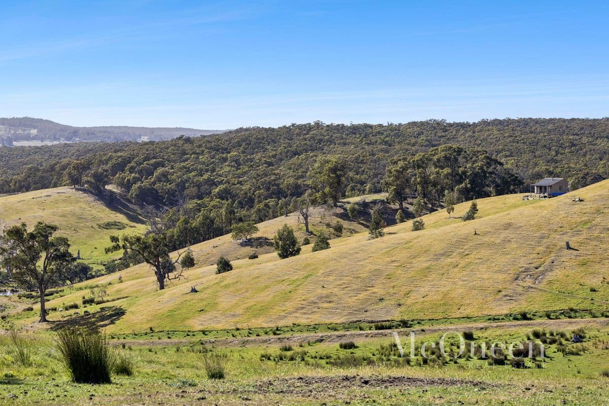 930 PORCUPINE RIDGE ROAD