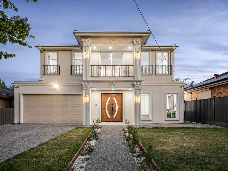 7 Simon Street, Blackburn North