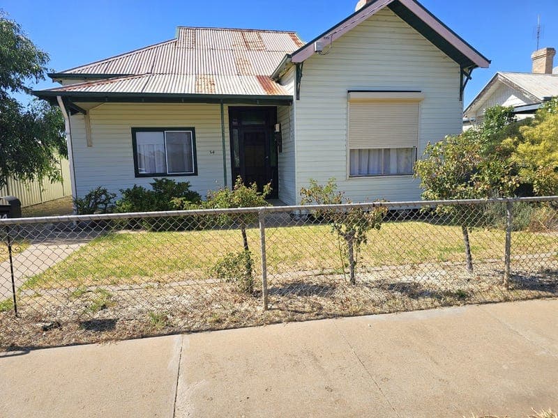 34 McCulloch Street, Donald