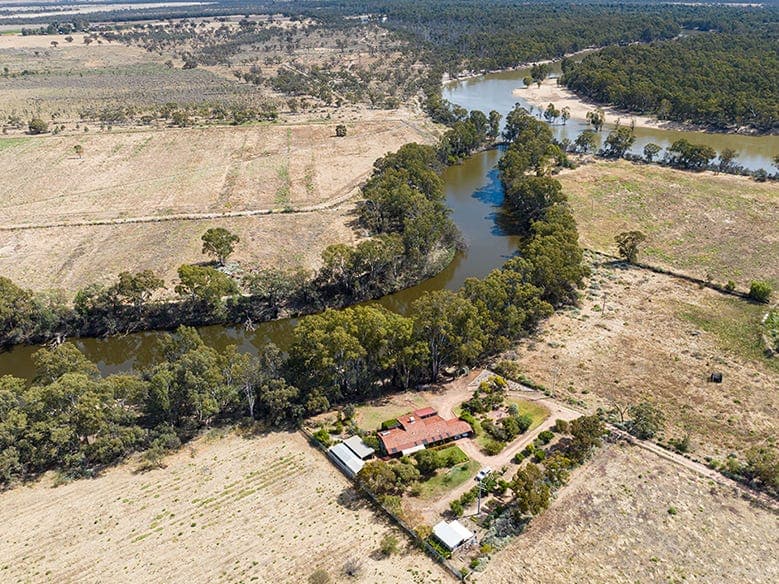 49b Blake Road, Iraak