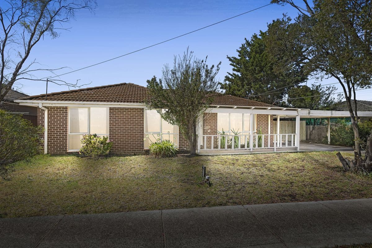 4 Burgundy Drive