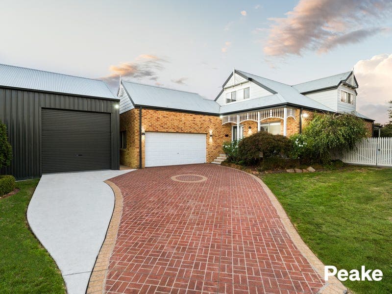 6 Dianthus Court, Narre Warren South