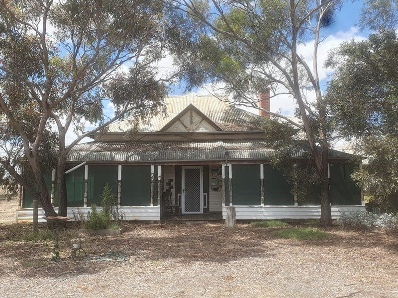 2 Murphy Street