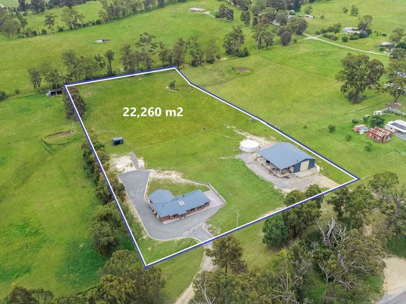 20 Barkly Street
