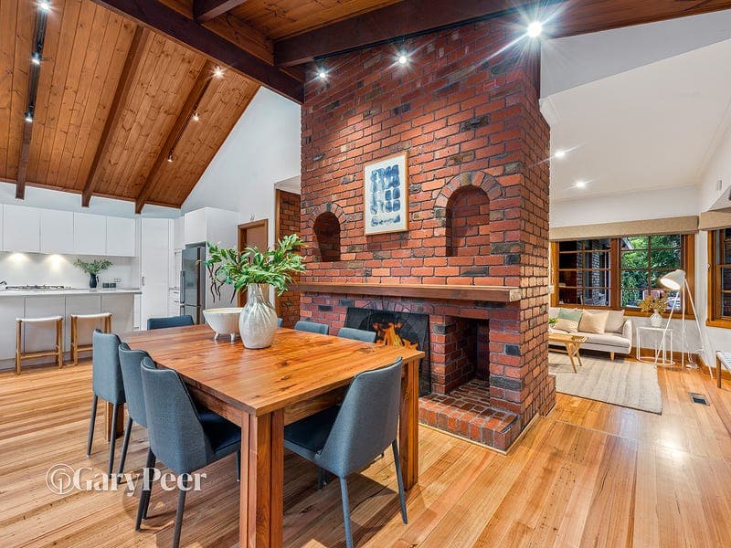 132 Murray Street, Caulfield