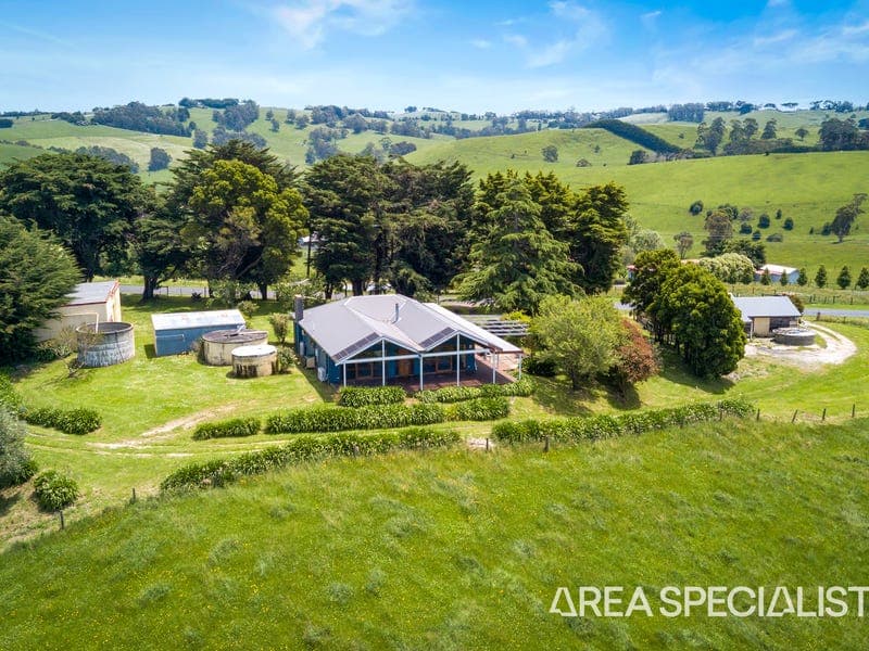 490 Andersons Inlet Road, Bena