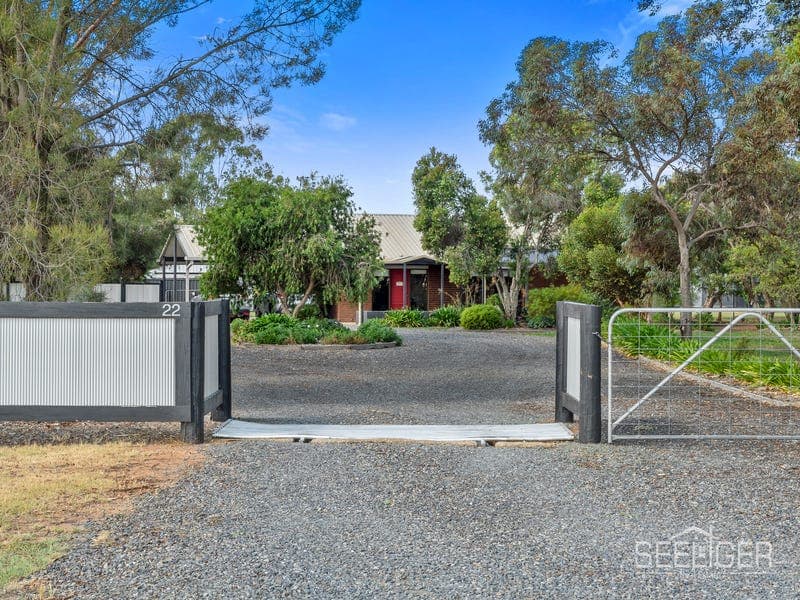 22 Reedys Road, Burramine