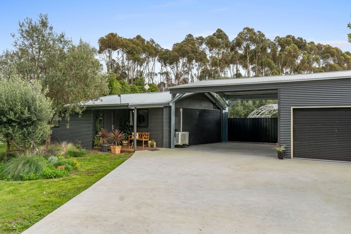 35 New Station Street