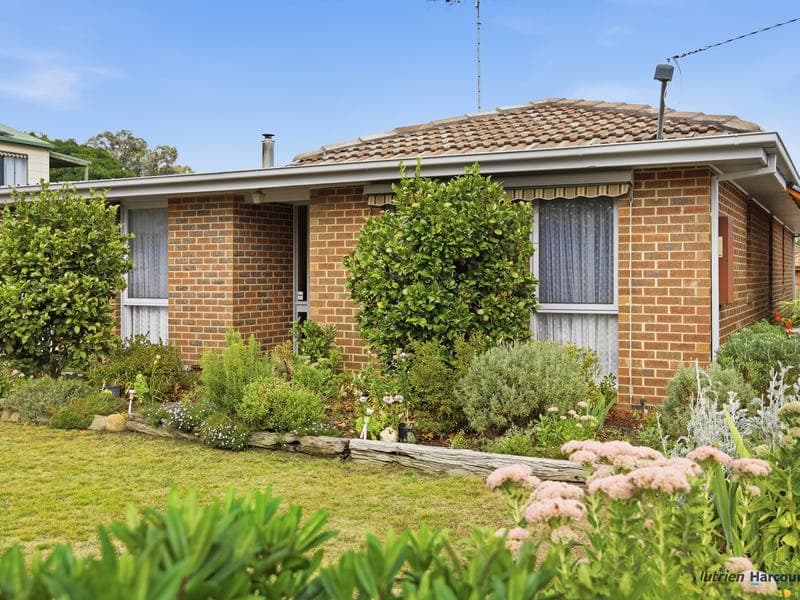 38 Rose Street, Alexandra