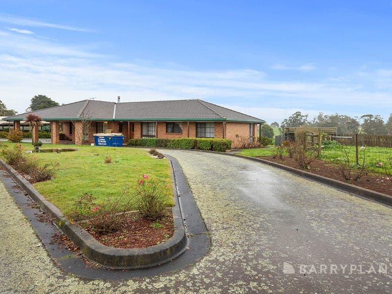 11 Beverley Street, Drouin East