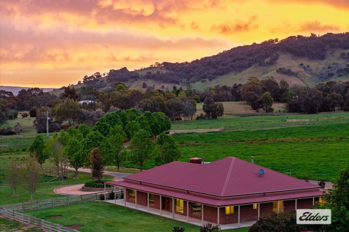 26 JILLAMATONG DRIVE