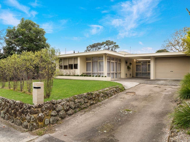 11 Heathmont Close, Frankston