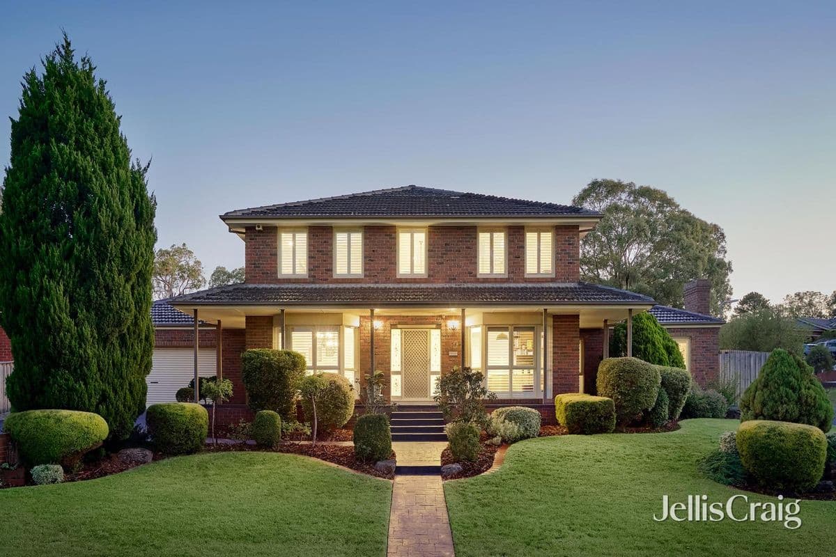 25 Erinne Court