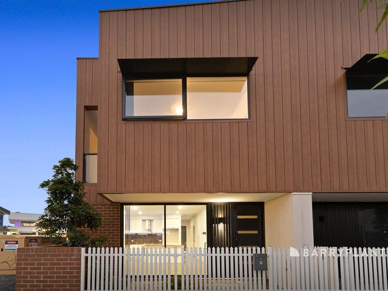 7 Piggott Street, Officer