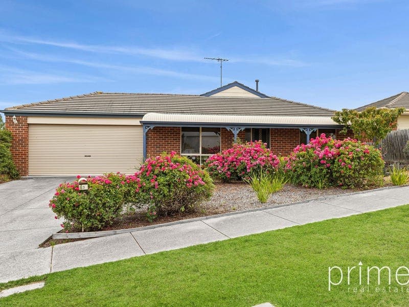 3 Nireeda Court, Wandana Heights