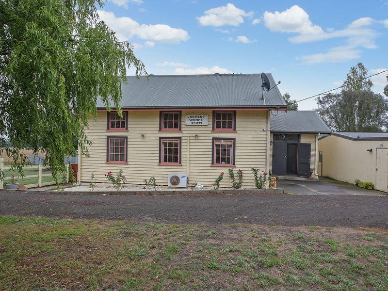 820 Larpent Road, Larpent