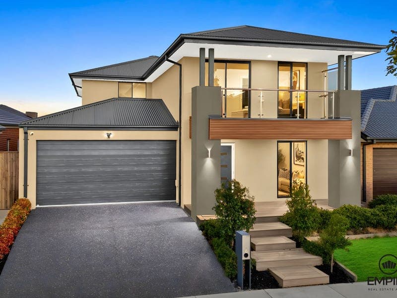 6 Nocturne Avenue