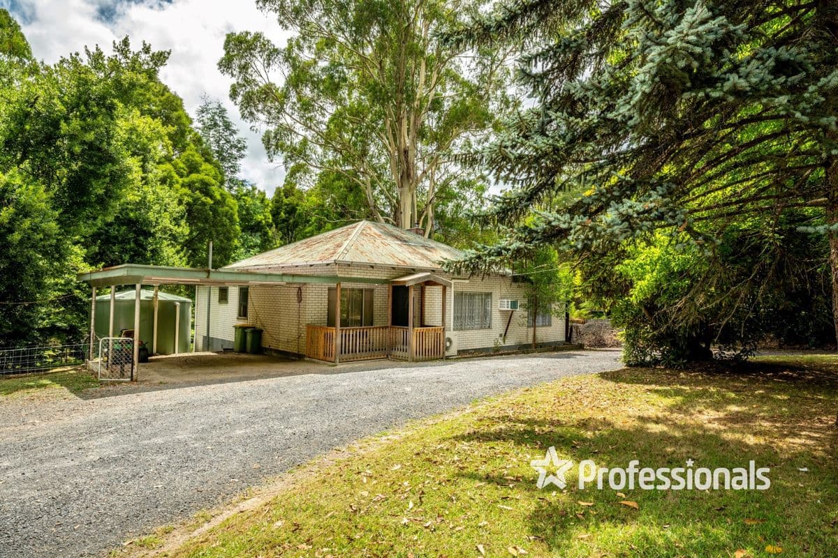 1255 Little Yarra Road