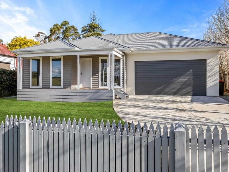 73 Main Street, Gordon