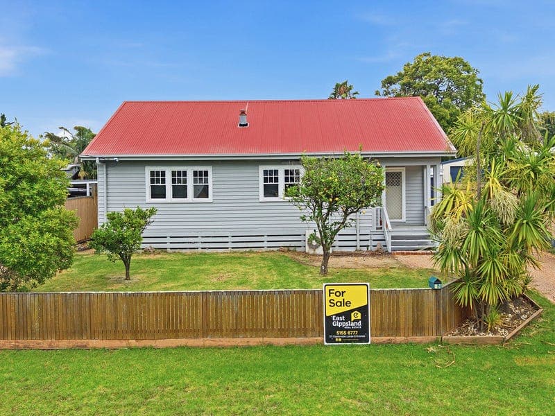 13 Campbell Grove, Lake Bunga